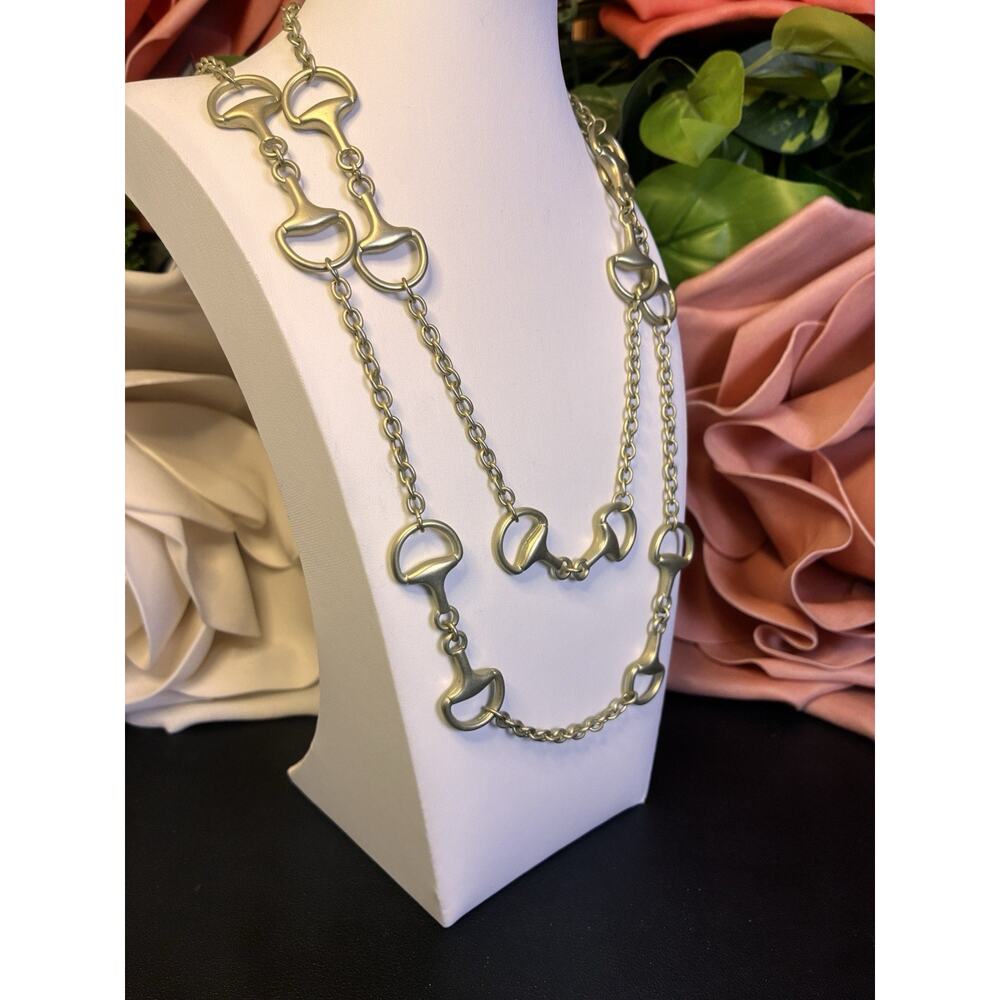 Fornash Necklace Cast Gold Tone Connected Bridal Equestrian Look Chain - Picture 2 of 8